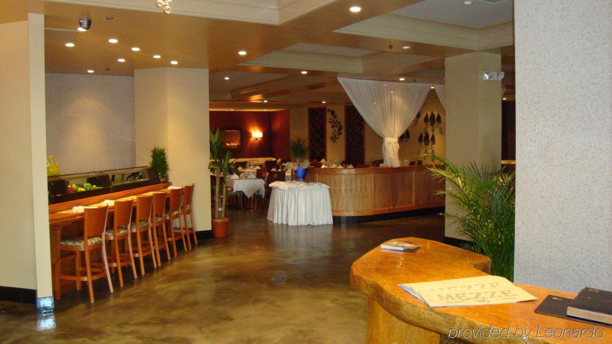 La Quinta By Wyndham Secaucus Meadowlands Hotel Exterior photo